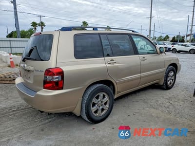 Trzecie zdjęcie samochodu z tyłu: 2004 TOYOTA HIGHLANDER BASE VIN:JTEGP21A640041053 - miniatura