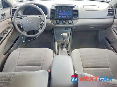 Zdjęcie 8 z 12 samochodu: 2005 TOYOTA CAMRY LE VIN:4T1BE32K65U545027 - miniatura