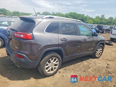 Trzecie zdjęcie samochodu z tyłu: 2015 JEEP CHEROKEE LATITUDE VIN:1C4PJMCS2FW509741 - miniatura