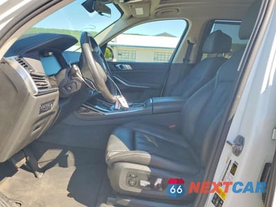 Zdjęcie 7 z 13 samochodu: 2019 BMW X7 XDRIVE50I VIN:5UXCX4C53KLS36228 - miniatura