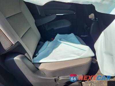 Zdjęcie 10 z 12 samochodu: 2025 CHEVROLET TRAVERSE VIN:1GNEVGRS4SJ133157 - miniatura