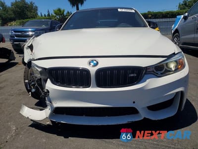 Piąte zdjęcie samochodu w środku: 2017 BMW M3 VIN:WBS8M9C34H5G85986 - miniatura
