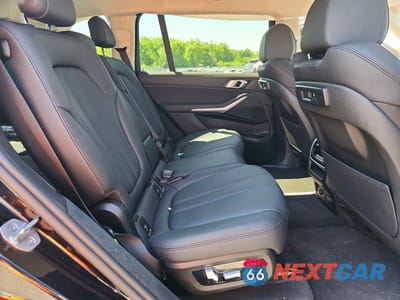 Zdjęcie 11 z 13 samochodu: 2022 BMW X7 XDRIVE40I VIN:5UXCW2C04N9J48995 - miniatura