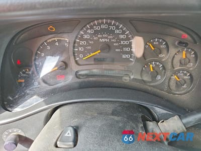 Zdjęcie 9 z 12 samochodu: 2005 CHEVROLET SILVERADO K2500 HEAVY DUTY VIN:1GCHK23215F960020 - miniatura