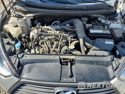 Zdjęcie 11 z 12 samochodu: 2016 HYUNDAI VELOSTER TURBO VIN:KMHTC6AEXGU302640 - miniatura