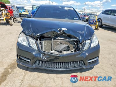 Piąte zdjęcie samochodu w środku: 2013 MERCEDES-BENZ E 350 4MATIC VIN:WDDHF8JBXDA737311 - miniatura