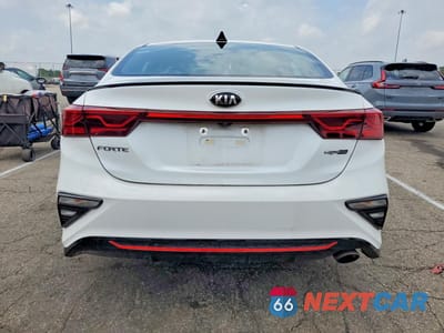 Zdjęcie 6 z 12 samochodu: 2021 KIA FORTE GT LINE VIN:3KPF34AD2ME305426 - miniatura