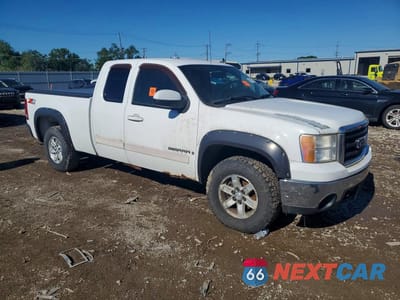Czwarte zdjęcie samochodu z boku: 2008 GMC SIERRA K1500 VIN:1GTEK19098Z314424 - miniatura