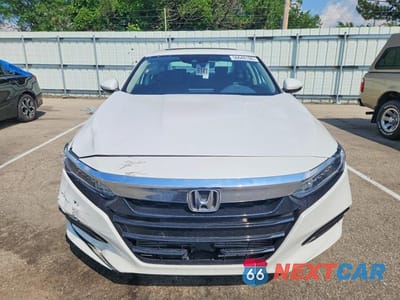 Piąte zdjęcie samochodu w środku: 2018 HONDA ACCORD EXL VIN:1HGCV2F57JA009031 - miniatura