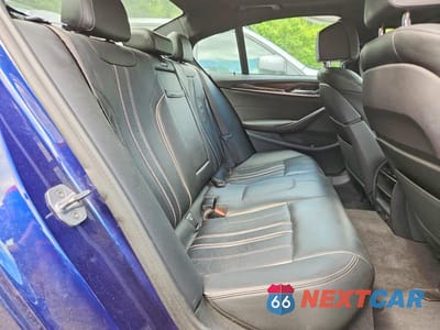 Zdjęcie 10 z 12 samochodu: 2019 BMW 530XE VIN:WBAJB1C5XKB375300 - miniatura