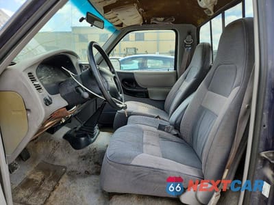 Zdjęcie 7 z 13 samochodu: 1996 MAZDA B2300 VIN:4F4CR12A7TTM18662 - miniatura