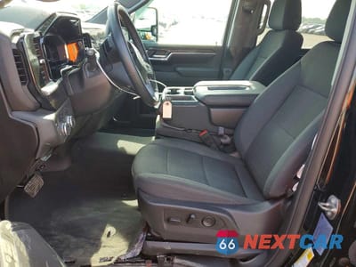 Zdjęcie 7 z 12 samochodu: 2024 GMC SIERRA K2500 SLE VIN:1GT49ME75RF462410 - miniatura