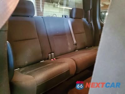 Zdjęcie 10 z 12 samochodu: 2011 CHEVROLET SILVERADO VIN:1GCRKSE34BZ364209 - miniatura