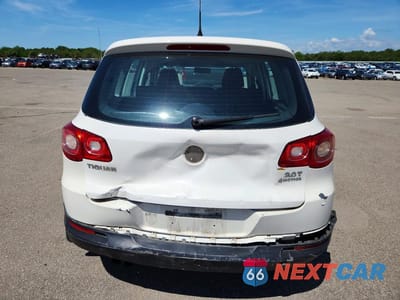 Zdjęcie 6 z 13 samochodu: 2011 VOLKSWAGEN TIGUAN VIN:WVGBV7AX2BW524096 - miniatura