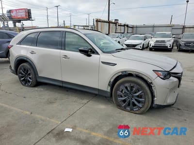 Czwarte zdjęcie samochodu z boku: 2026 MAZDA CX-90 PREMIUM SPORT VIN:JM3KKCHD1T1354157 - miniatura