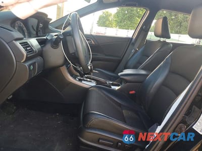 Zdjęcie 7 z 12 samochodu: 2016 HONDA ACCORD SPORT VIN:1HGCR2F53GA210261 - miniatura