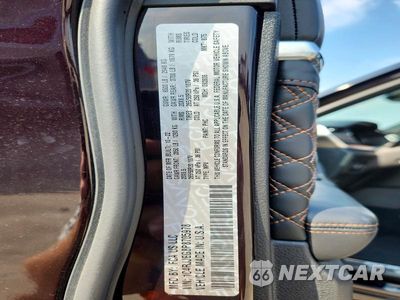 Zdjęcie 12 z 12 samochodu: 2023 JEEP GRAND CHEROKEE L SUMMIT VIN:1C4RJJEG8P8705978 - miniatura
