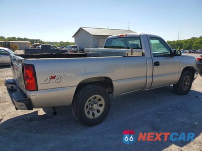 Trzecie zdjęcie samochodu z tyłu: 2007 CHEVROLET SILVERADO K1500 CLASSIC VIN:3GCEK14X57G183995 - miniatura
