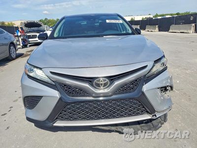 Piąte zdjęcie samochodu w środku: 2020 TOYOTA CAMRY XSE VIN:4T1K61AK6LU302978 - miniatura