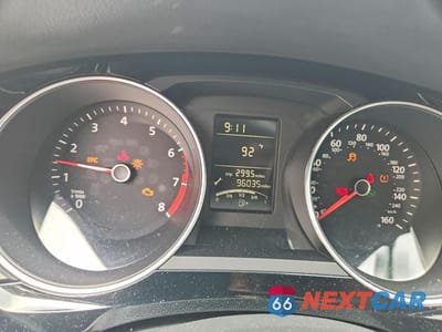Zdjęcie 9 z 12 samochodu: 2016 VOLKSWAGEN JETTA SPORT VIN:3VWD17AJ1GM300259 - miniatura