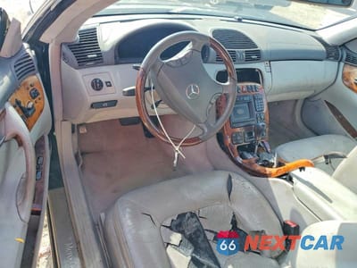 Zdjęcie 8 z 12 samochodu: 2002 MERCEDES-BENZ CL 500 VIN:WDBPJ75J12A030755 - miniatura