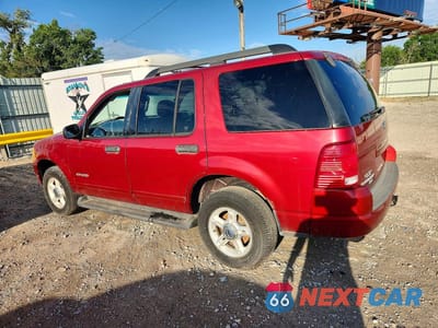 Drugie zdjęcie samochodu z przodu: 2005 FORD EXPLORER XLT VIN:1FMZU73E45ZA16907 - miniatura
