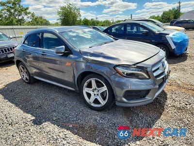 Czwarte zdjęcie samochodu z boku: 2015 MERCEDES-BENZ GLA 250 4MATIC VIN:WDCTG4GB2FJ060446 - miniatura