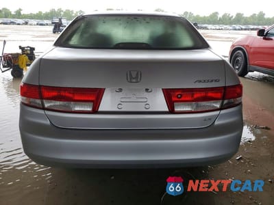 Zdjęcie 6 z 12 samochodu: 2003 HONDA ACCORD LX VIN:JHMCM56413C085540 - miniatura