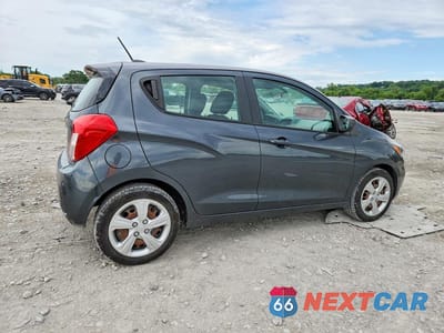 Trzecie zdjęcie samochodu z tyłu: 2019 CHEVROLET SPARK LS VIN:KL8CB6SA0KC749987 - miniatura
