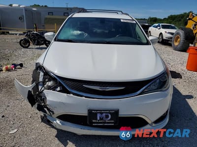 Piąte zdjęcie samochodu w środku: 2020 CHRYSLER PACIFICA TOURING L PLUS VIN:2C4RC1EG4LR172858 - miniatura