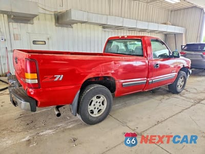Trzecie zdjęcie samochodu z tyłu: 1999 CHEVROLET SILVERADO K1500 VIN:1GCEK14T5XE255816 - miniatura