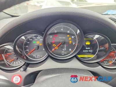 Zdjęcie 9 z 13 samochodu: 2014 PORSCHE CAYENNE VIN:WP1AA2A21ELA94732 - miniatura