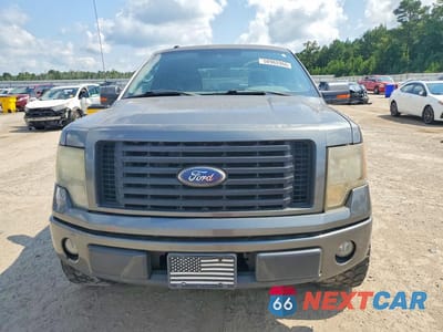Piąte zdjęcie samochodu w środku: 2010 FORD F150 SUPER CAB VIN:1FTEX1C83AKE63409 - miniatura