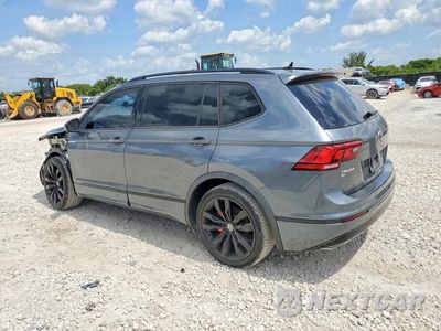 Drugie zdjęcie samochodu z przodu: 2021 VOLKSWAGEN TIGUAN SE VIN:3VV3B7AX8MM118586 - miniatura