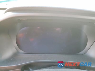 Zdjęcie 9 z 13 samochodu: 2023 VOLVO XC40 RECHARGE PLUS VIN:YV4ED3UL4P2100131 - miniatura