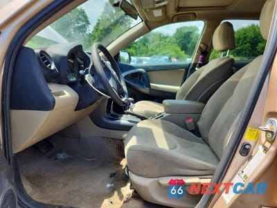 Zdjęcie 7 z 13 samochodu: 2012 TOYOTA RAV4 BASE VIN:2T3BF4DV9CW225182 - miniatura