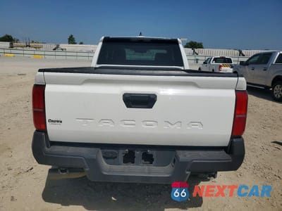 Zdjęcie 6 z 12 samochodu: 2025 TOYOTA TACOMA SR VIN:3TYJDAHN6ST018831 - miniatura