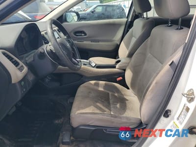Zdjęcie 7 z 13 samochodu: 2016 HONDA HR-V EX VIN:3CZRU6H51GM736851 - miniatura