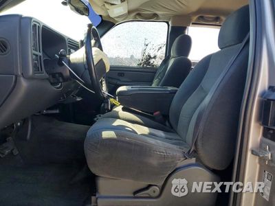 Zdjęcie 7 z 12 samochodu: 2004 CHEVROLET SILVERADO VIN:2GCEC19V441214002 - miniatura