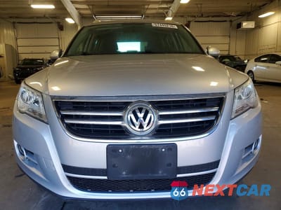 Piąte zdjęcie samochodu w środku: 2009 VOLKSWAGEN TIGUAN SE VIN:WVGBV75N39W534736 - miniatura