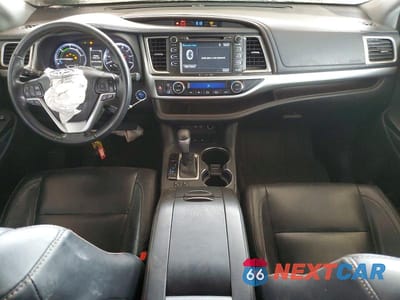 Zdjęcie 8 z 13 samochodu: 2017 TOYOTA HIGHLANDER HYBRID XLE VIN:5TDJGRFH2HS034225 - miniatura