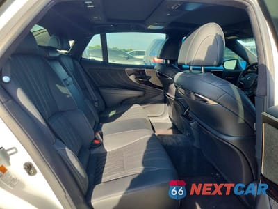 Zdjęcie 10 z 13 samochodu: 2022 LEXUS LS 500 BASE VIN:JTHD51FF5N5017163 - miniatura