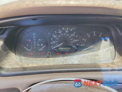 Zdjęcie 9 z 12 samochodu: 2000 TOYOTA CAMRY LE VIN:4T1BG28K2YU656111 - miniatura