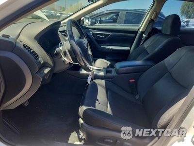 Zdjęcie 7 z 12 samochodu: 2016 NISSAN ALTIMA 2.5 SR VIN:1N4AL3AP2GC121832 - miniatura