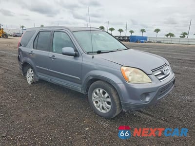 Czwarte zdjęcie samochodu z boku: 2005 HONDA CR-V SE VIN:SHSRD78985U338190 - miniatura