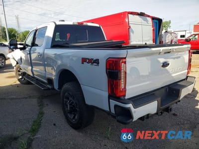 Drugie zdjęcie samochodu z przodu: 2023 FORD F250 SUPER DUTY VIN:1FT8W2BT0PED81589 - miniatura