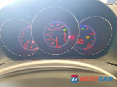 Zdjęcie 9 z 12 samochodu: 2005 MAZDA 3 HATCHBACK VIN:JM1BK343751279893 - miniatura