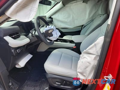 Zdjęcie 7 z 14 samochodu: 2025 FORD EXPLORER PLATINUM VIN:1FMWK7HC0SGC73795 - miniatura