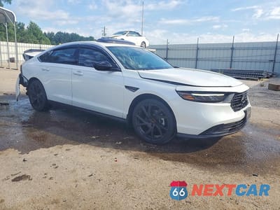 Czwarte zdjęcie samochodu z boku: 2023 HONDA ACCORD EX VIN:1HGCY1F32PA006837 - miniatura