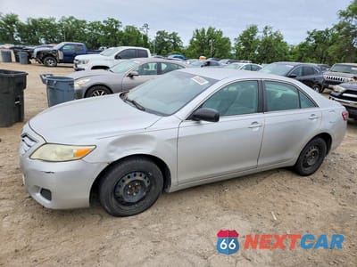 2010 TOYOTA CAMRY LE 4T1BF3EKXAU573190 - główne zdjęcie licytacji z USA - miniatura
